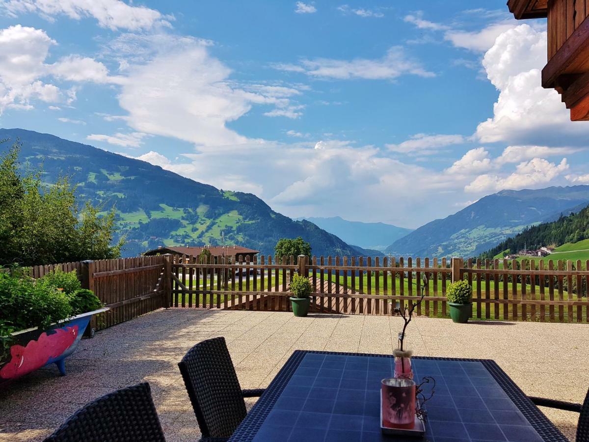 Ferienwohnung Point Hainzenberg Kültér fotó